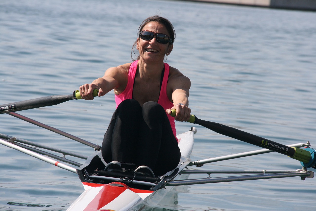 rowing bogar women free photo