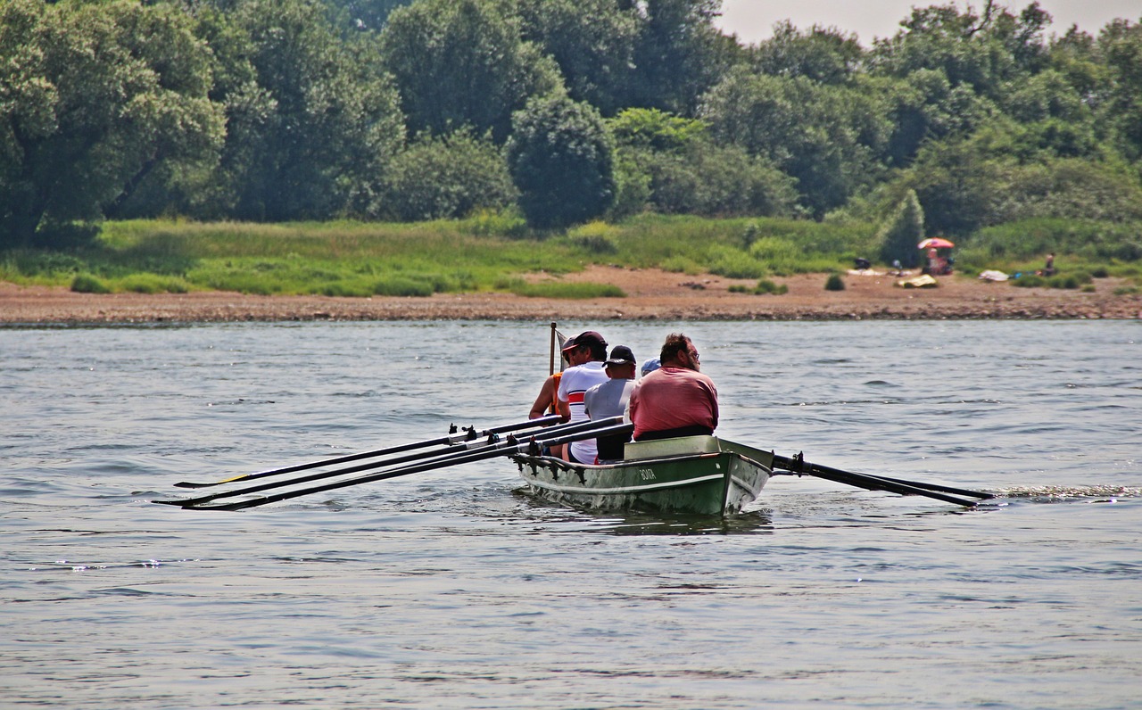 rowing canoeing rest free photo