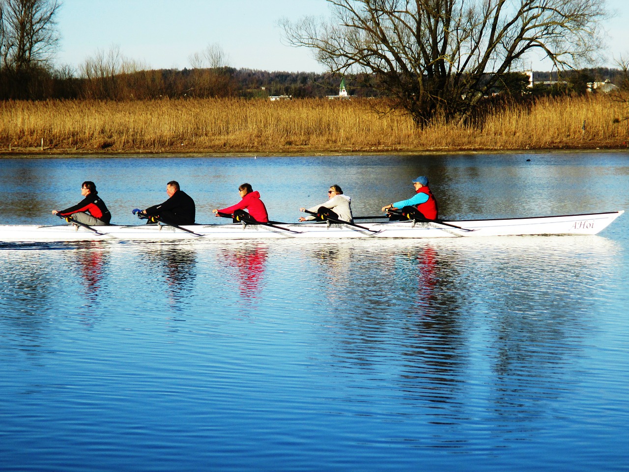 rowing boat rowing five seater free photo