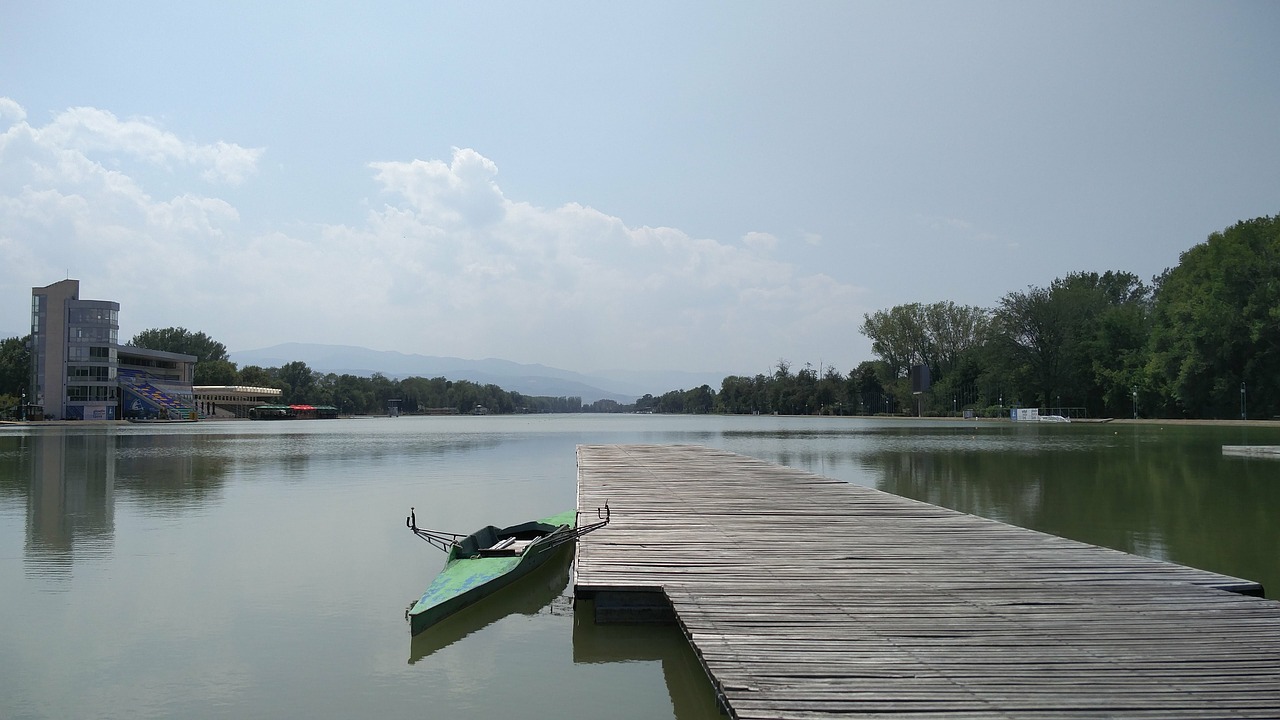 rowing channel outdoors boat free photo