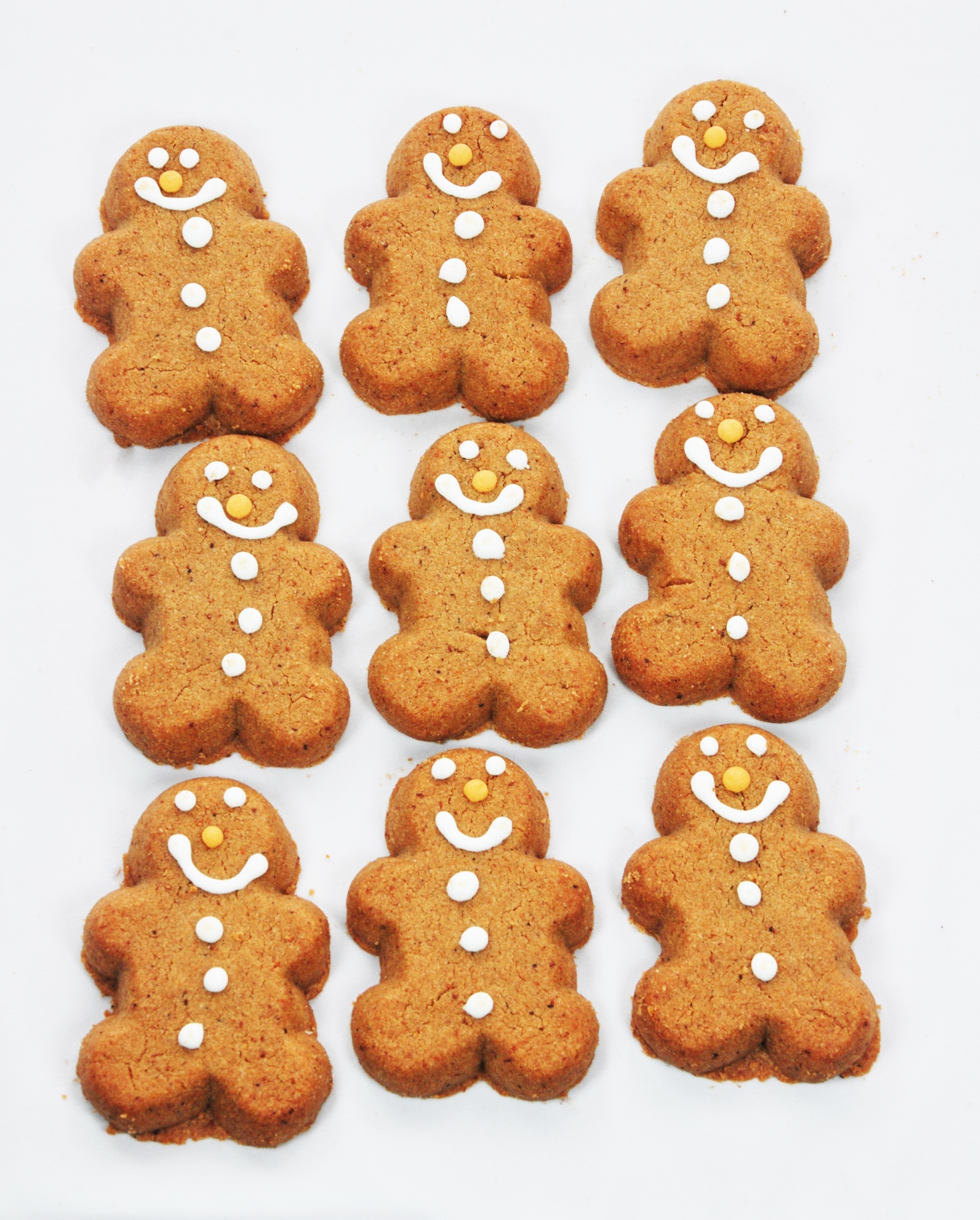 gingerbread men gingerbread cookies christmas free photo