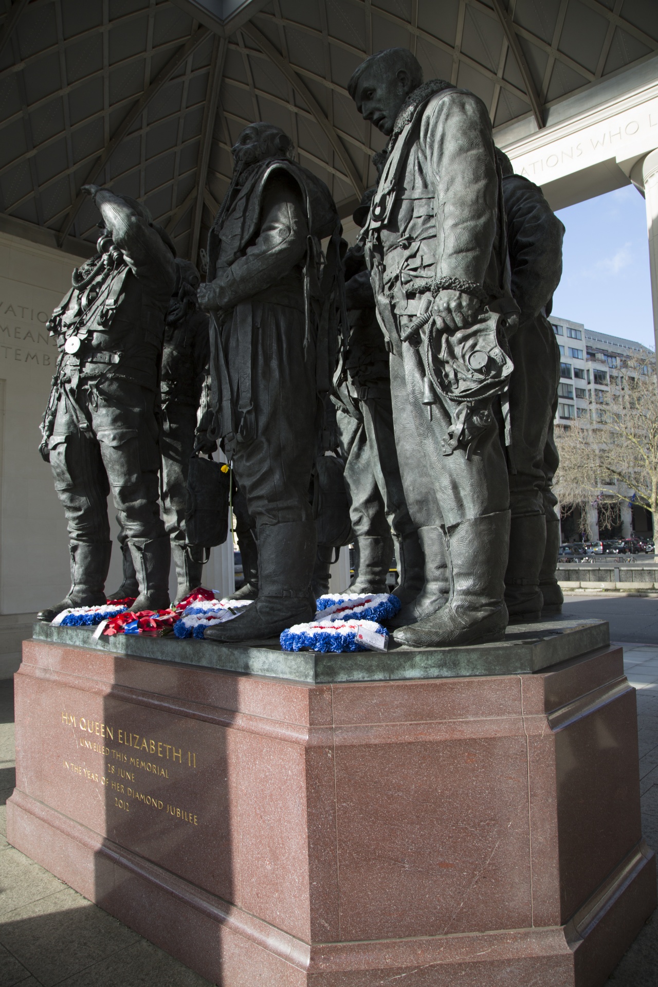 servicemen memorial outdoor free photo