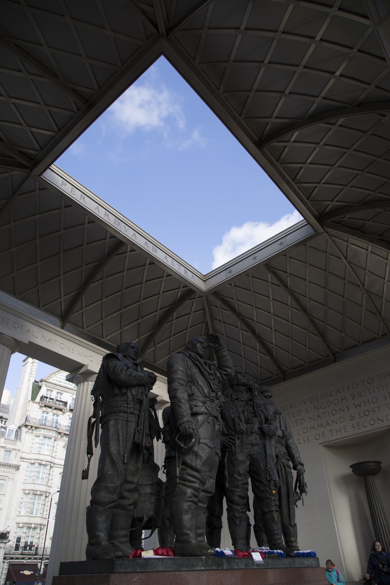 servicemen memorial outdoor free photo