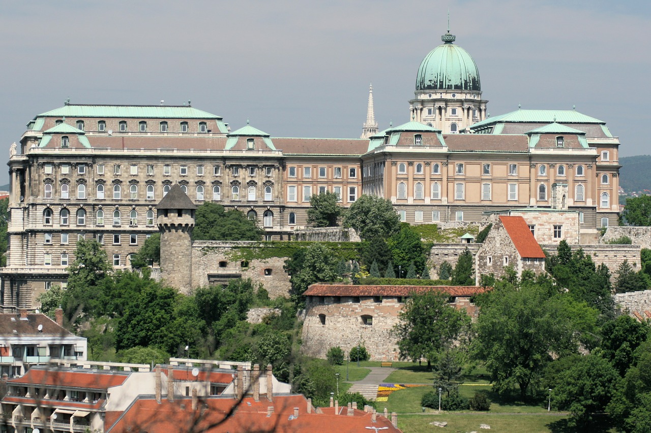 royal palace building hungary free photo