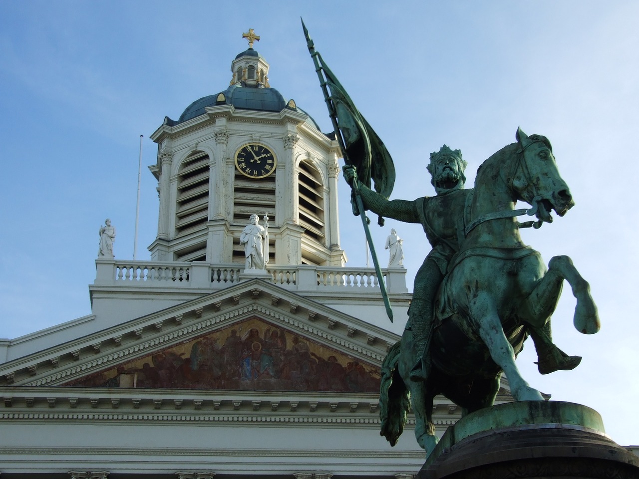 royal plaza belgium statue free photo