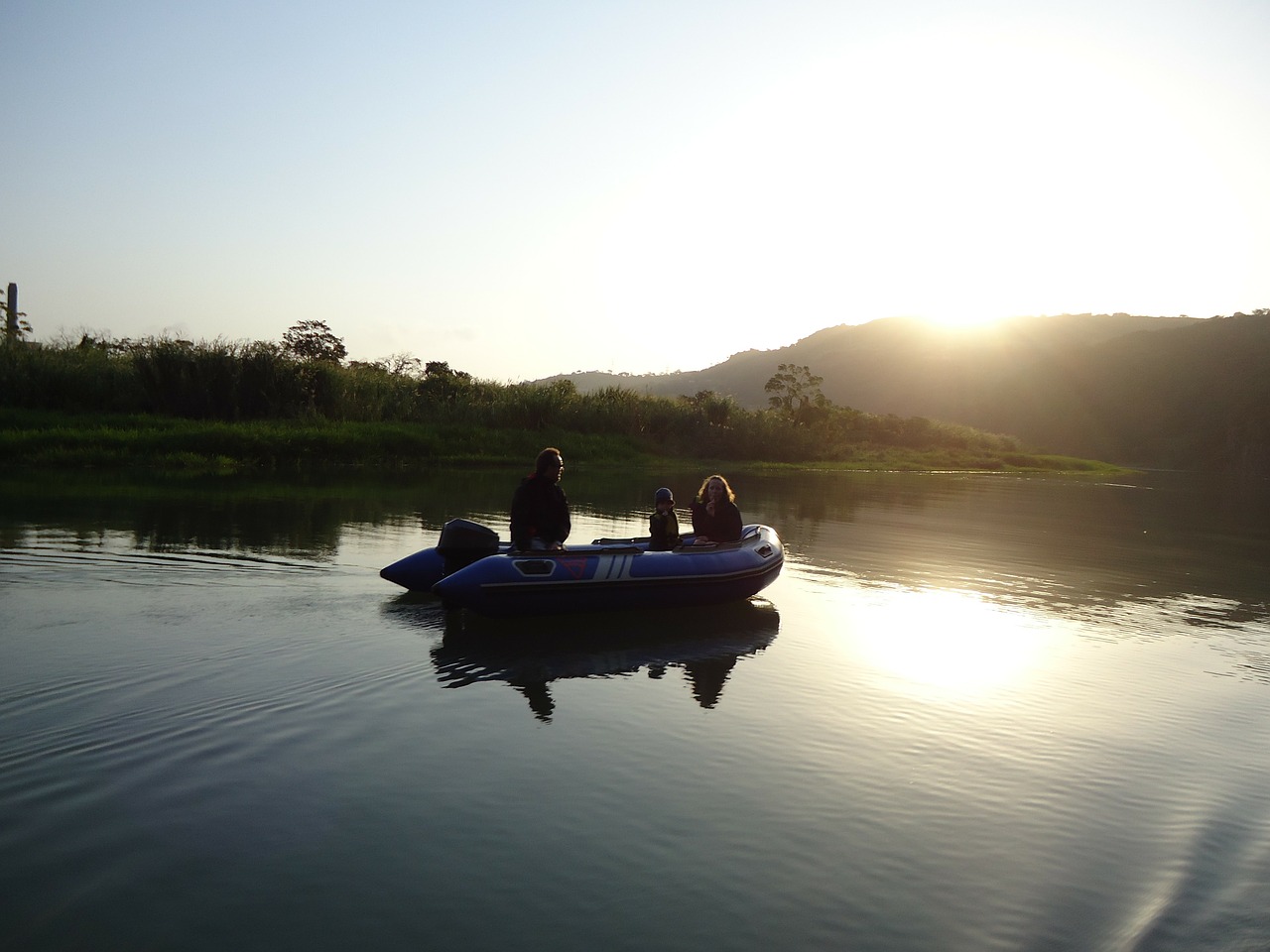 rubber boat rubber dinghy boat free photo