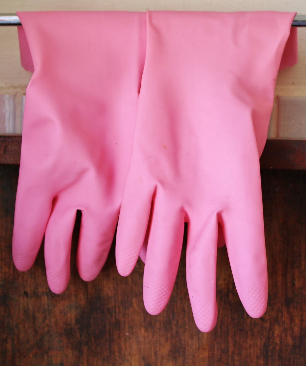 rubber gloves gloves pink free photo