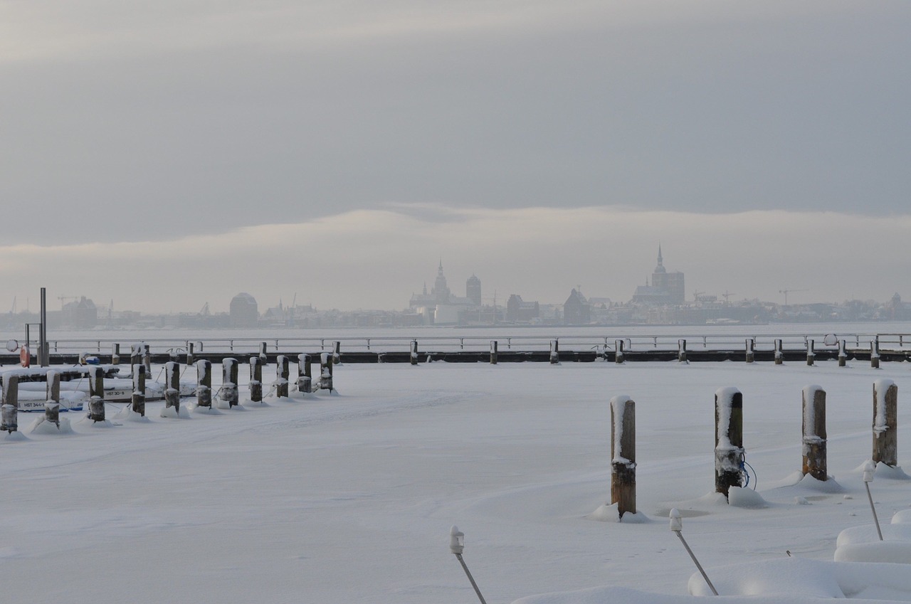 rügen bodden frozen free photo