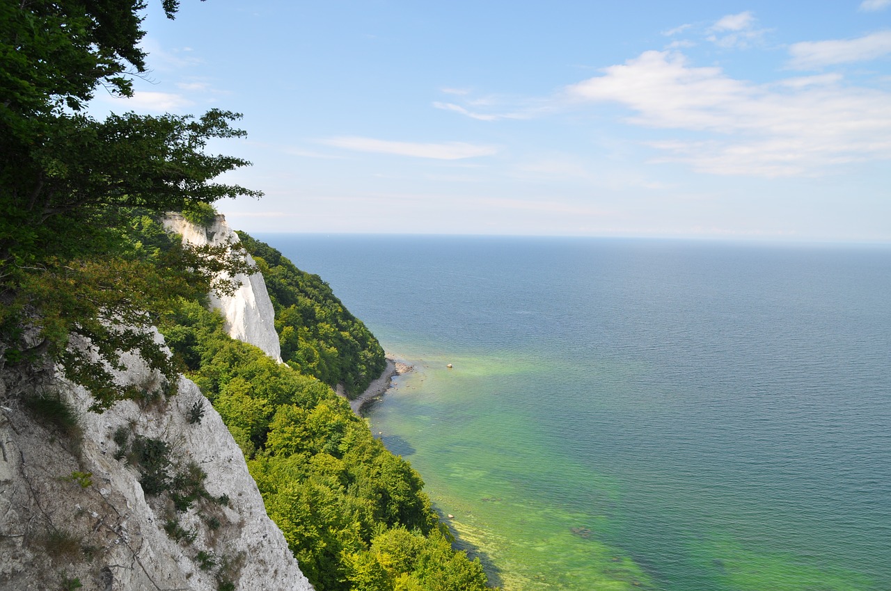 rügen baltic sea lime rock free photo