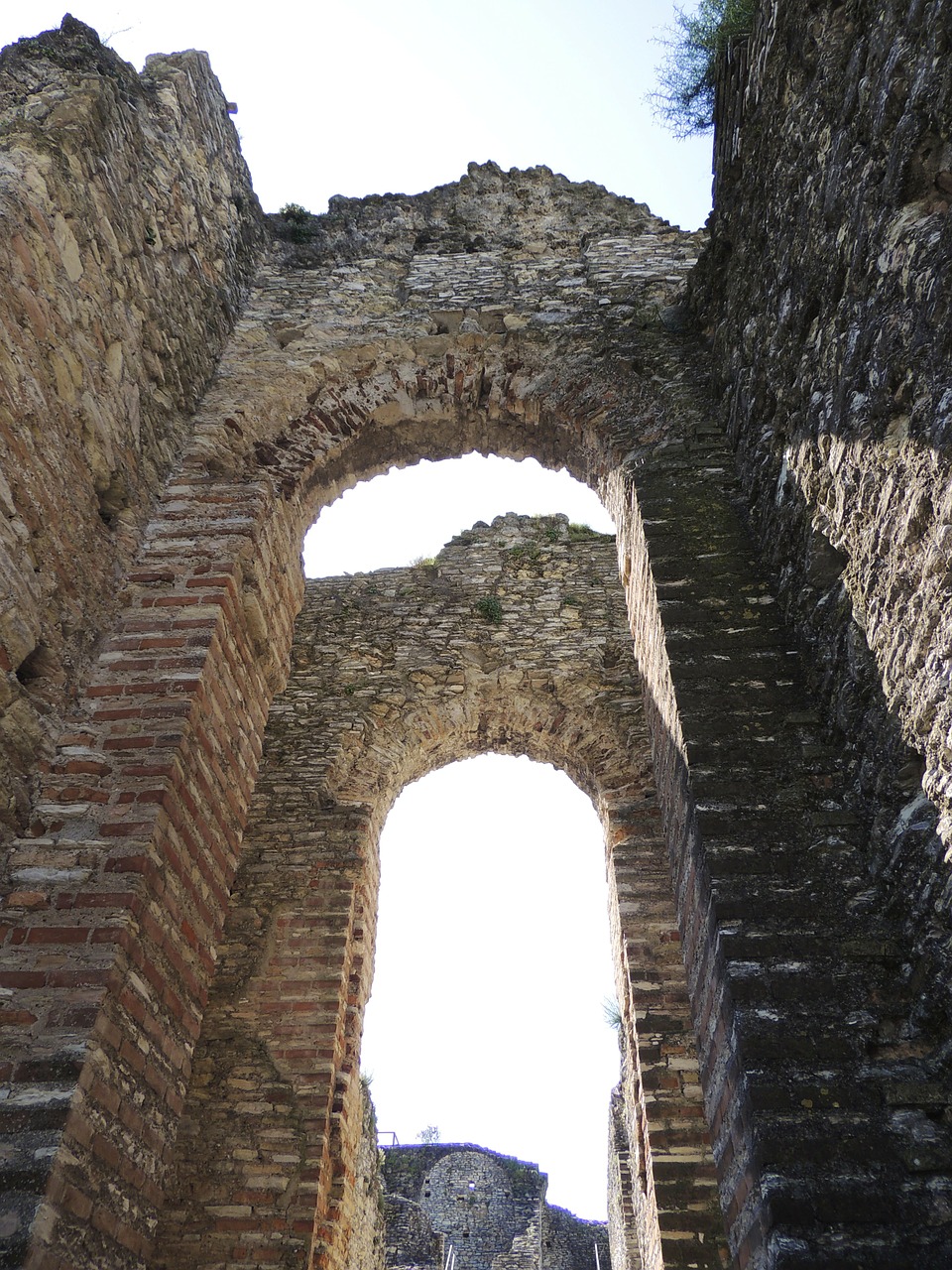 ruin arch wall free photo