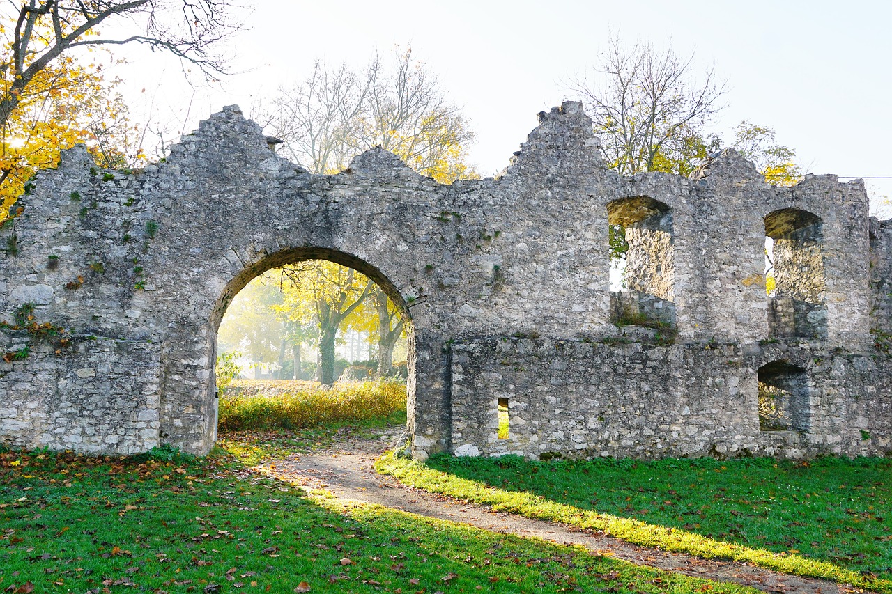 ruin honing mountain honing castle free photo