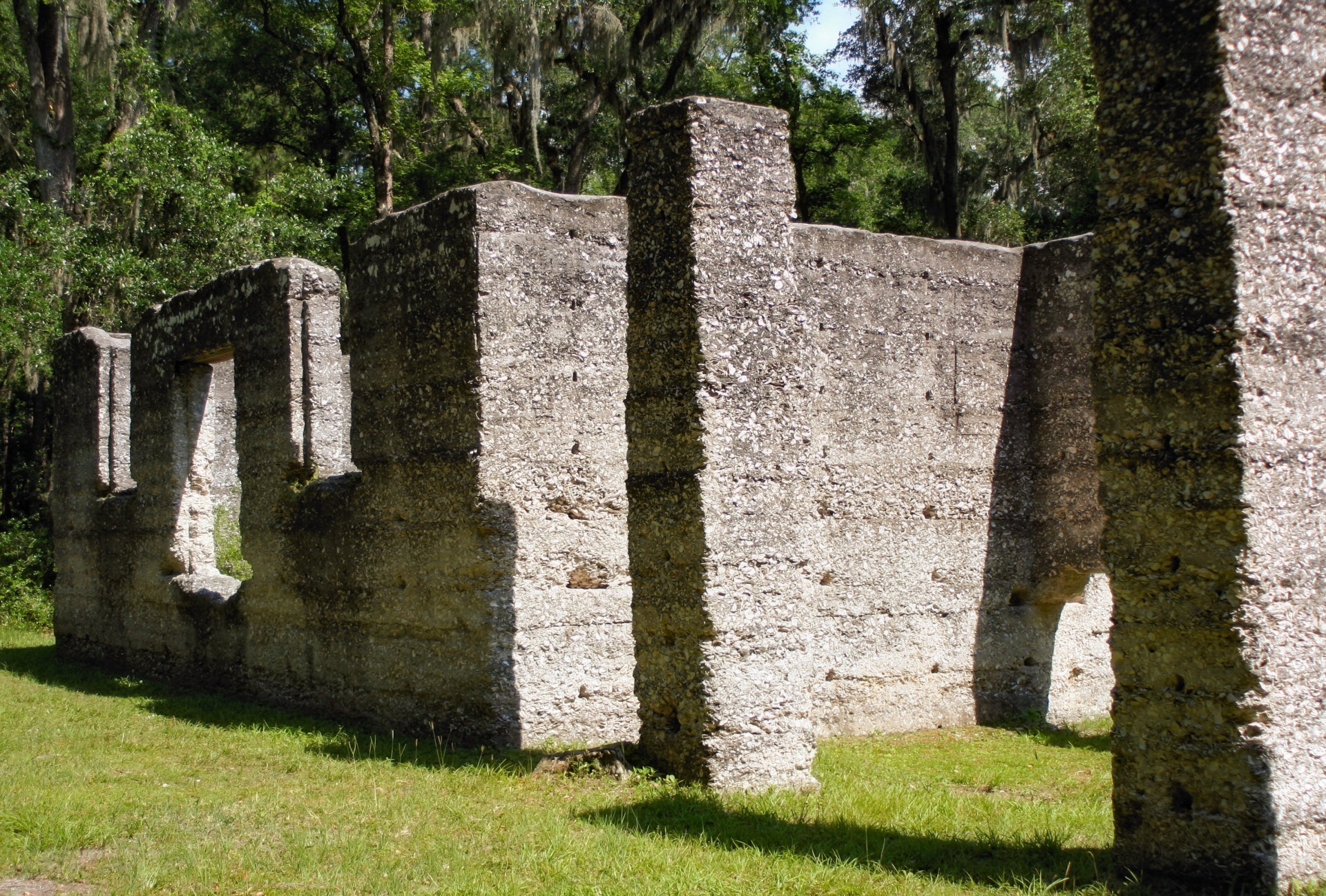 ruin rundown dilapidated free photo