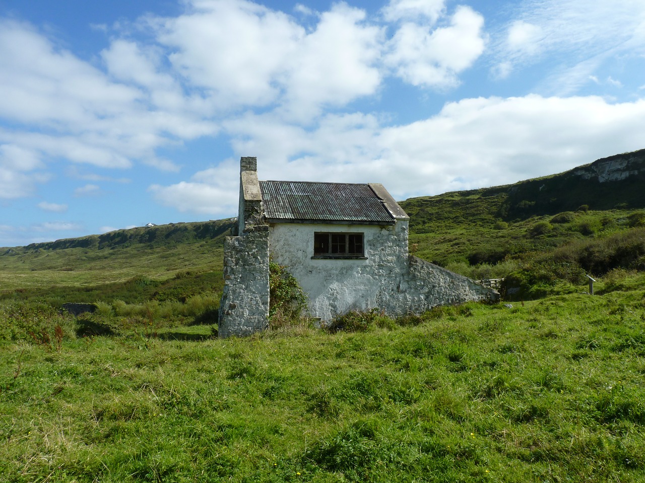 ruin home ireland free photo