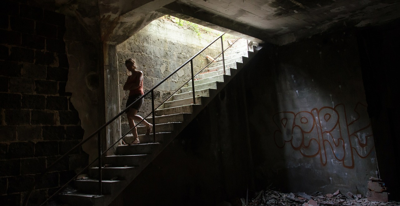 ruin woman stairs free photo