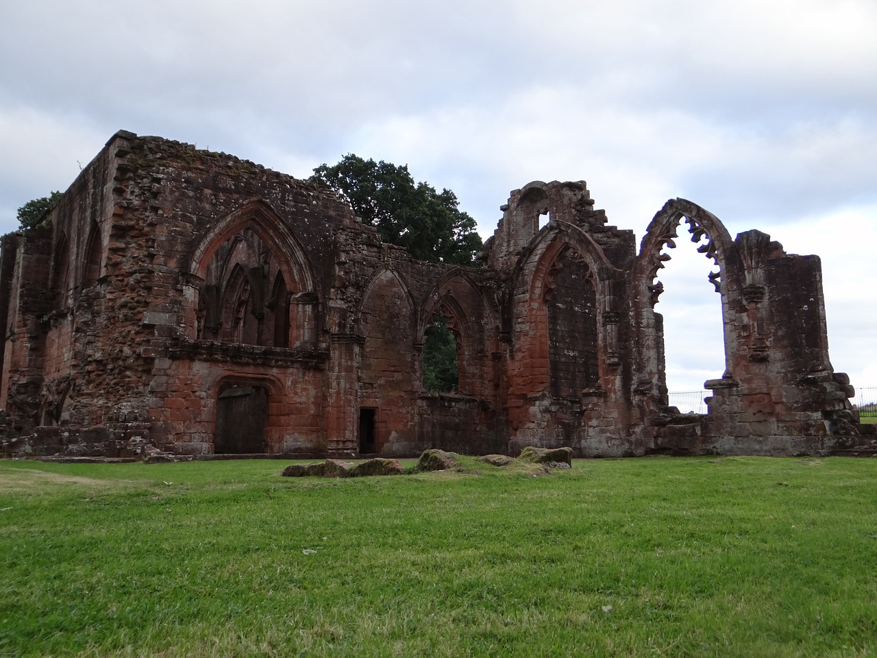 ruin church scotland free photo