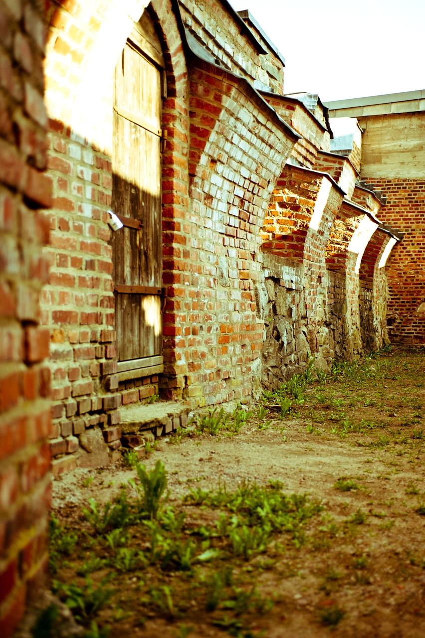 ruin stronghold brick free photo