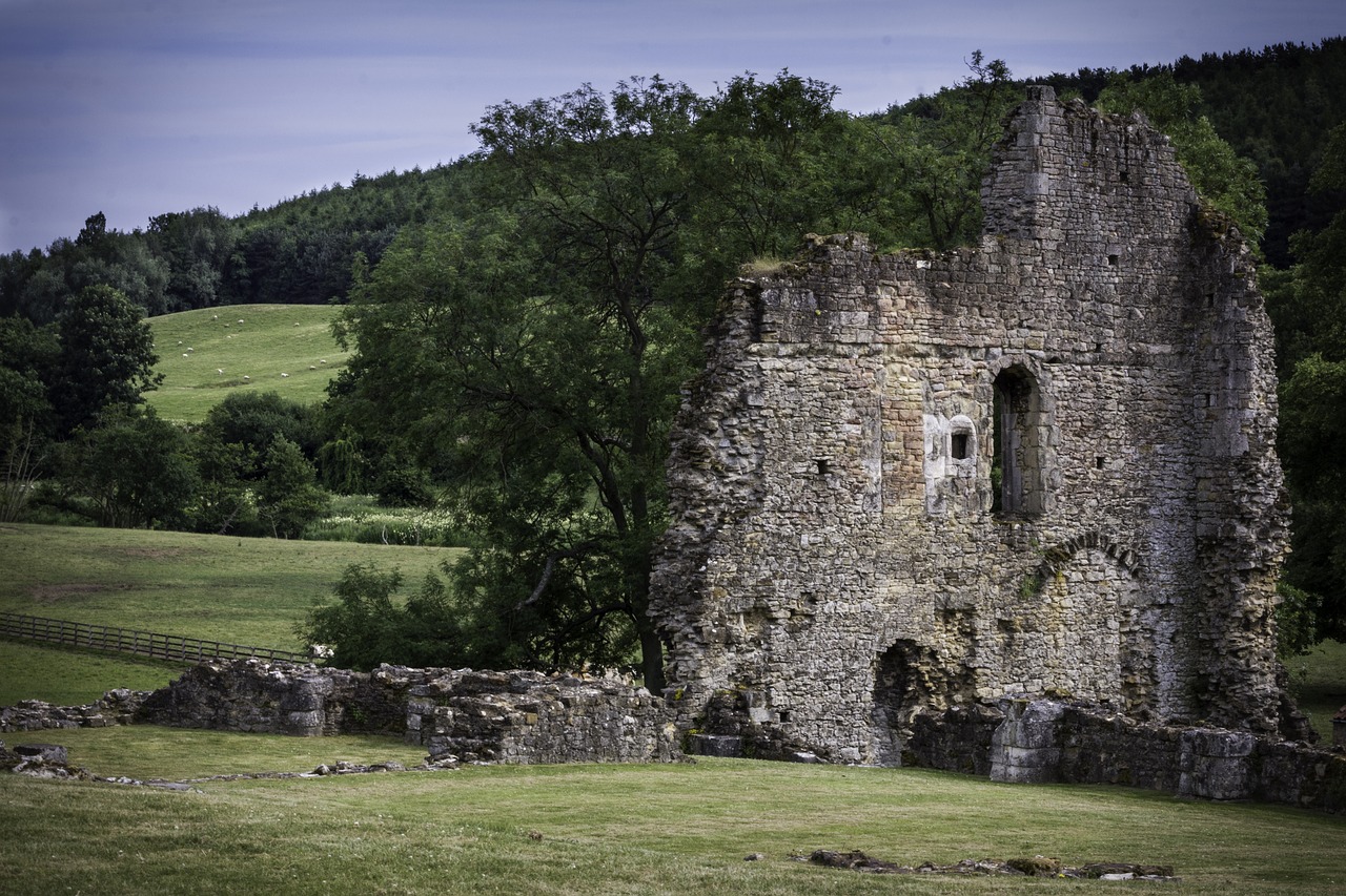 ruins ancient building free photo