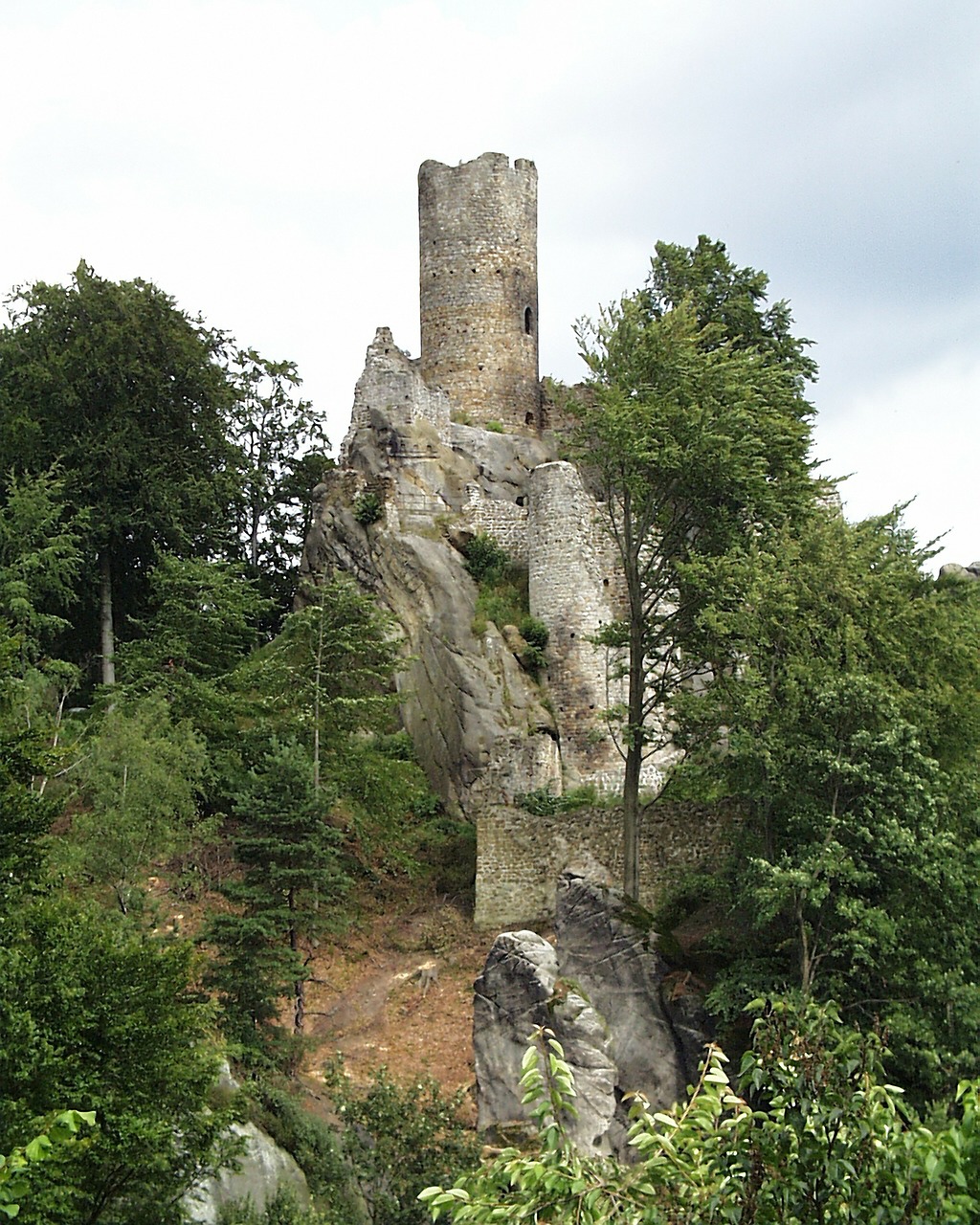 ruins castle monument free photo