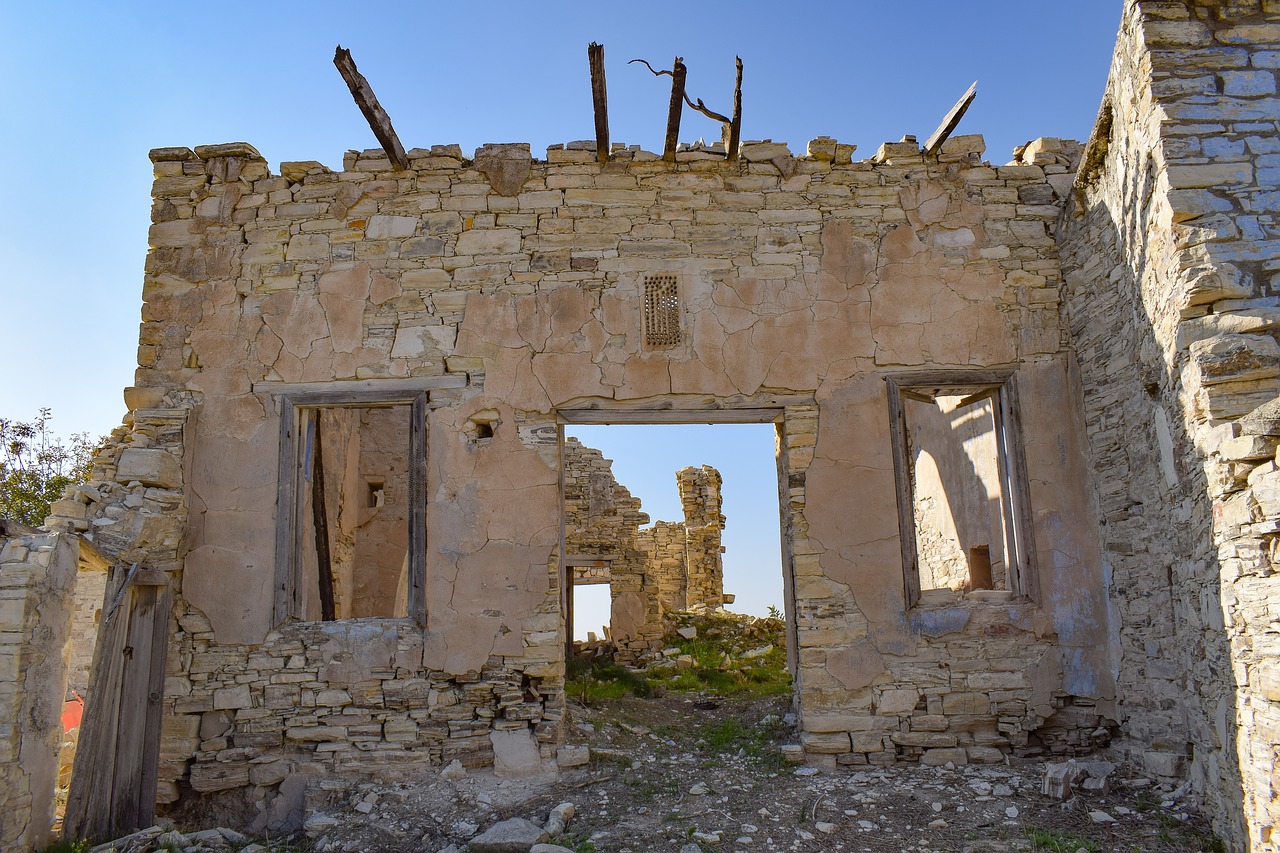 ruins house damaged free photo