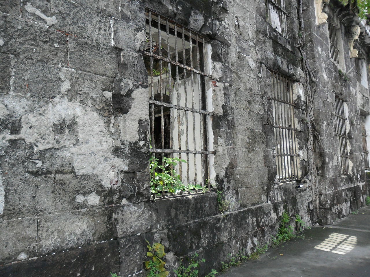 ruins building old free photo