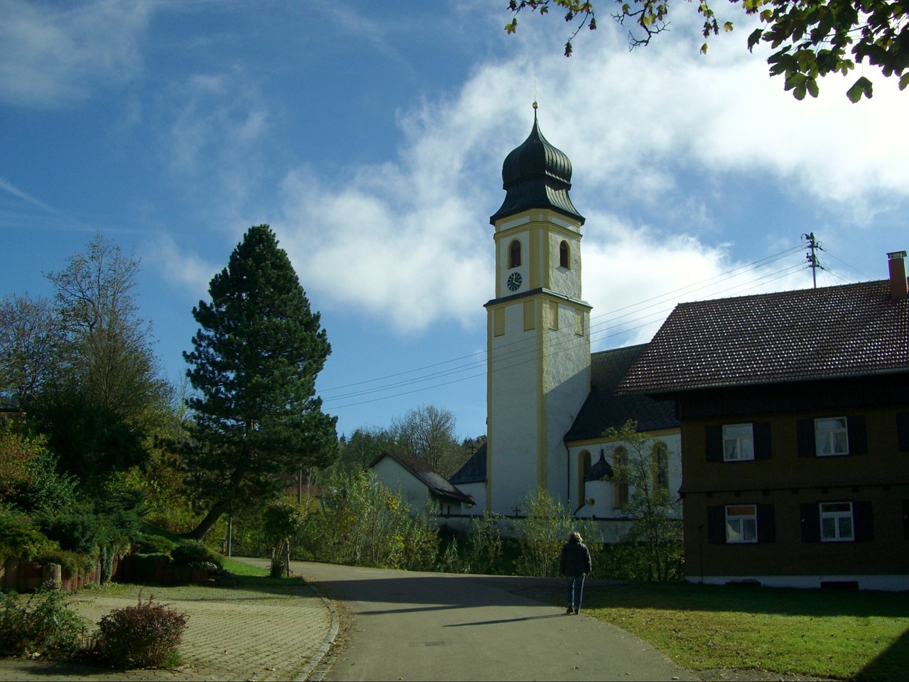 ruins steeple church free photo