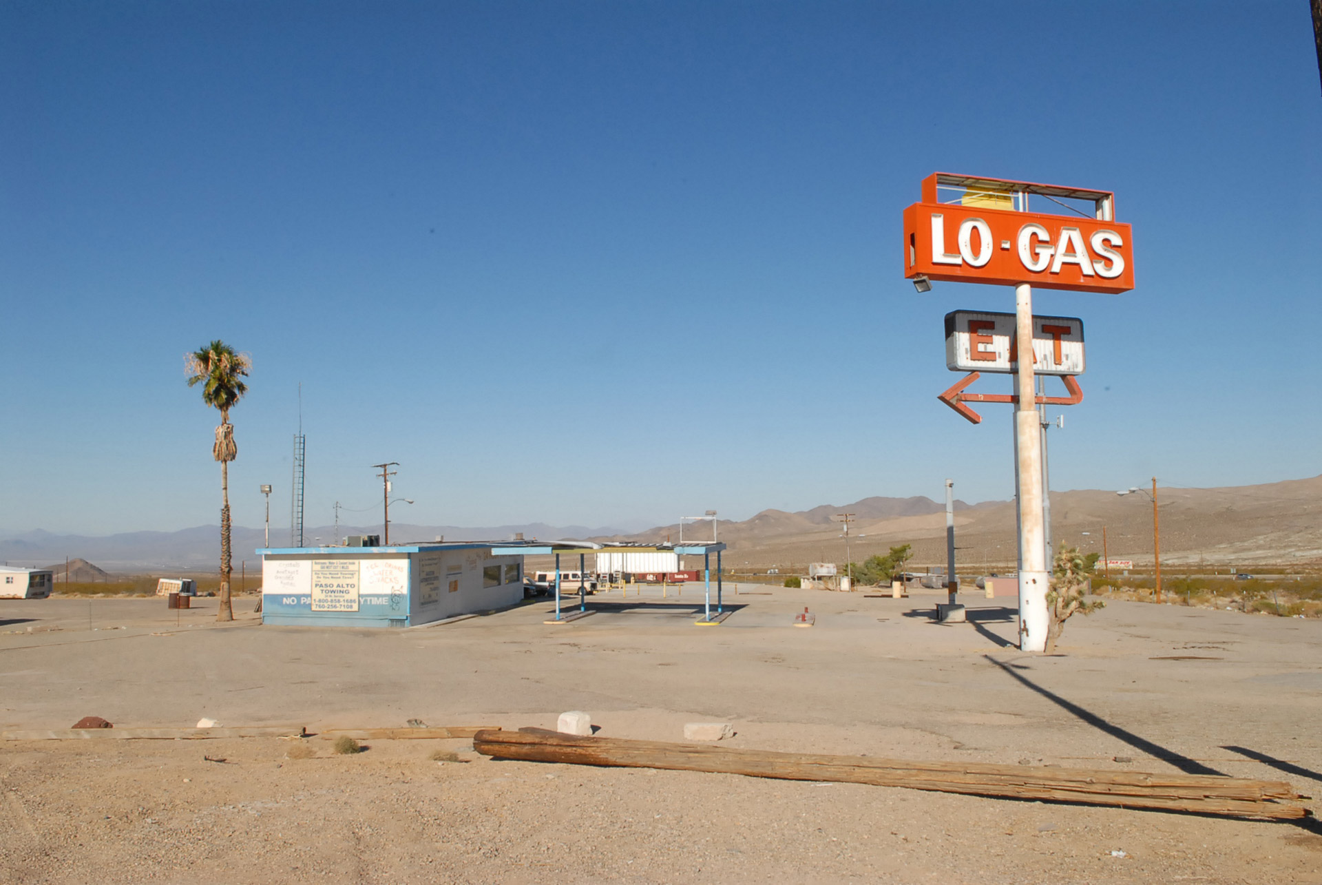 ruins gas station free photo