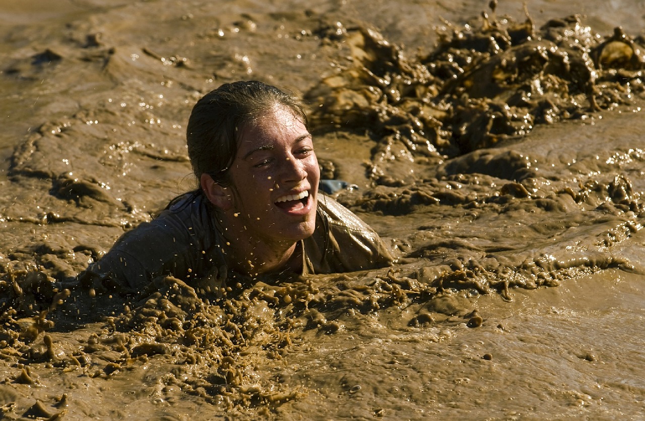 crawl mud competition free photo
