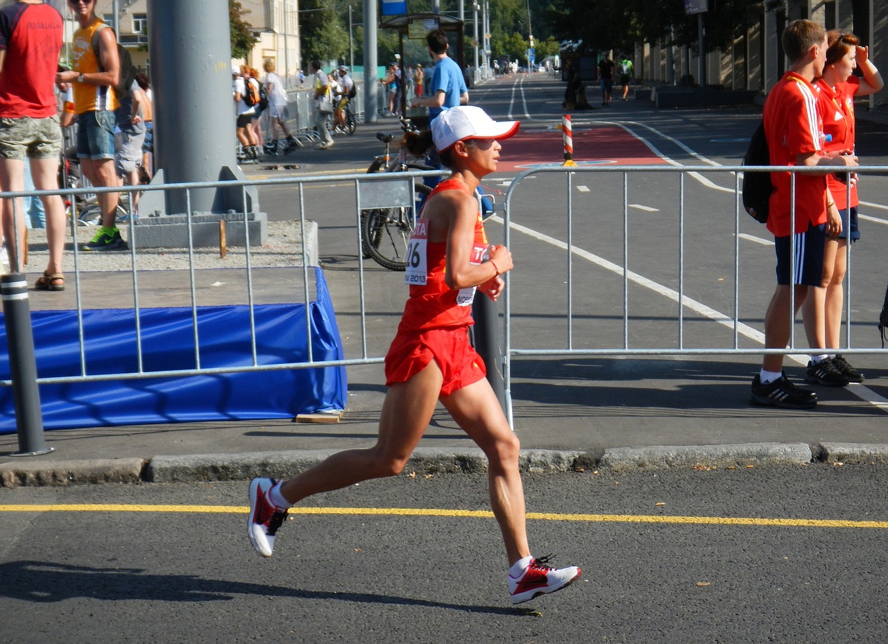 runner race competition free photo