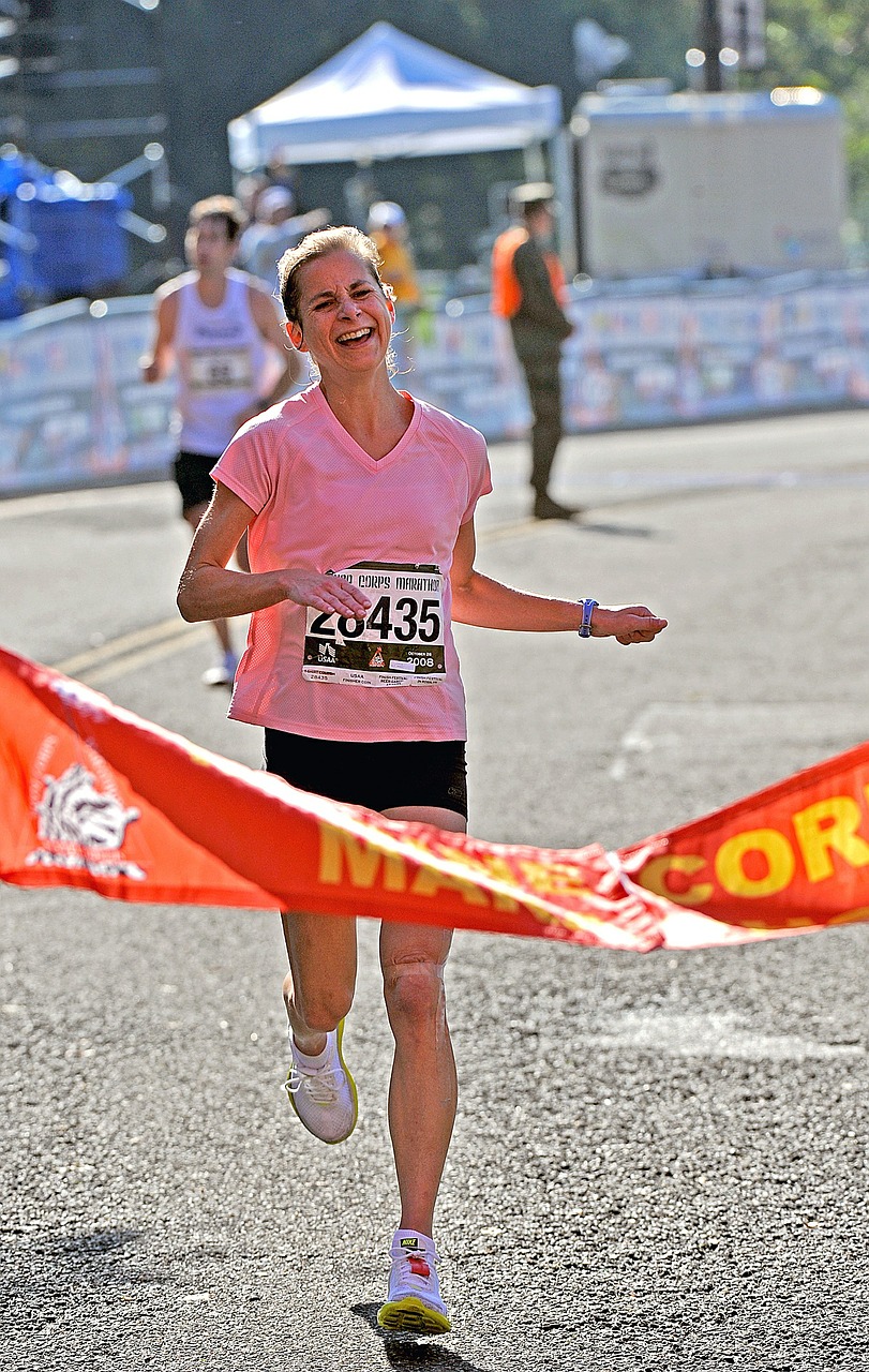 runner finish line female free photo
