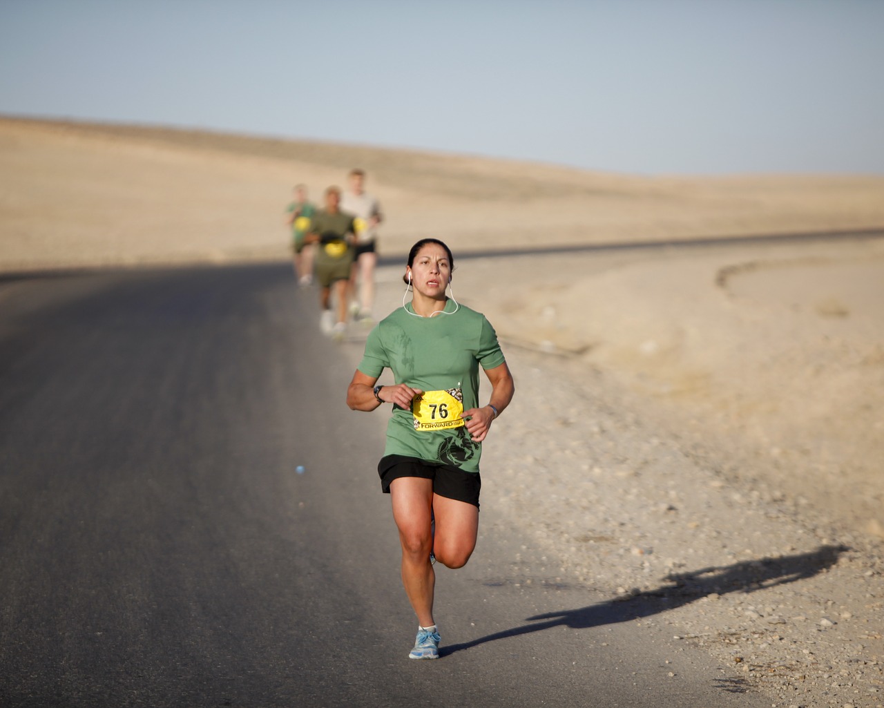 runner marathon military free photo