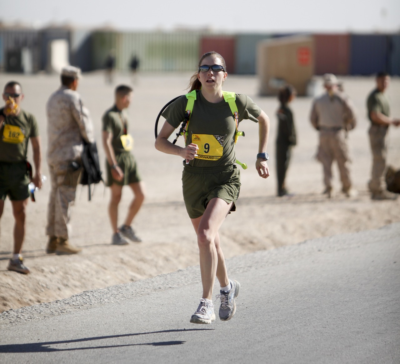runner marathon military free photo