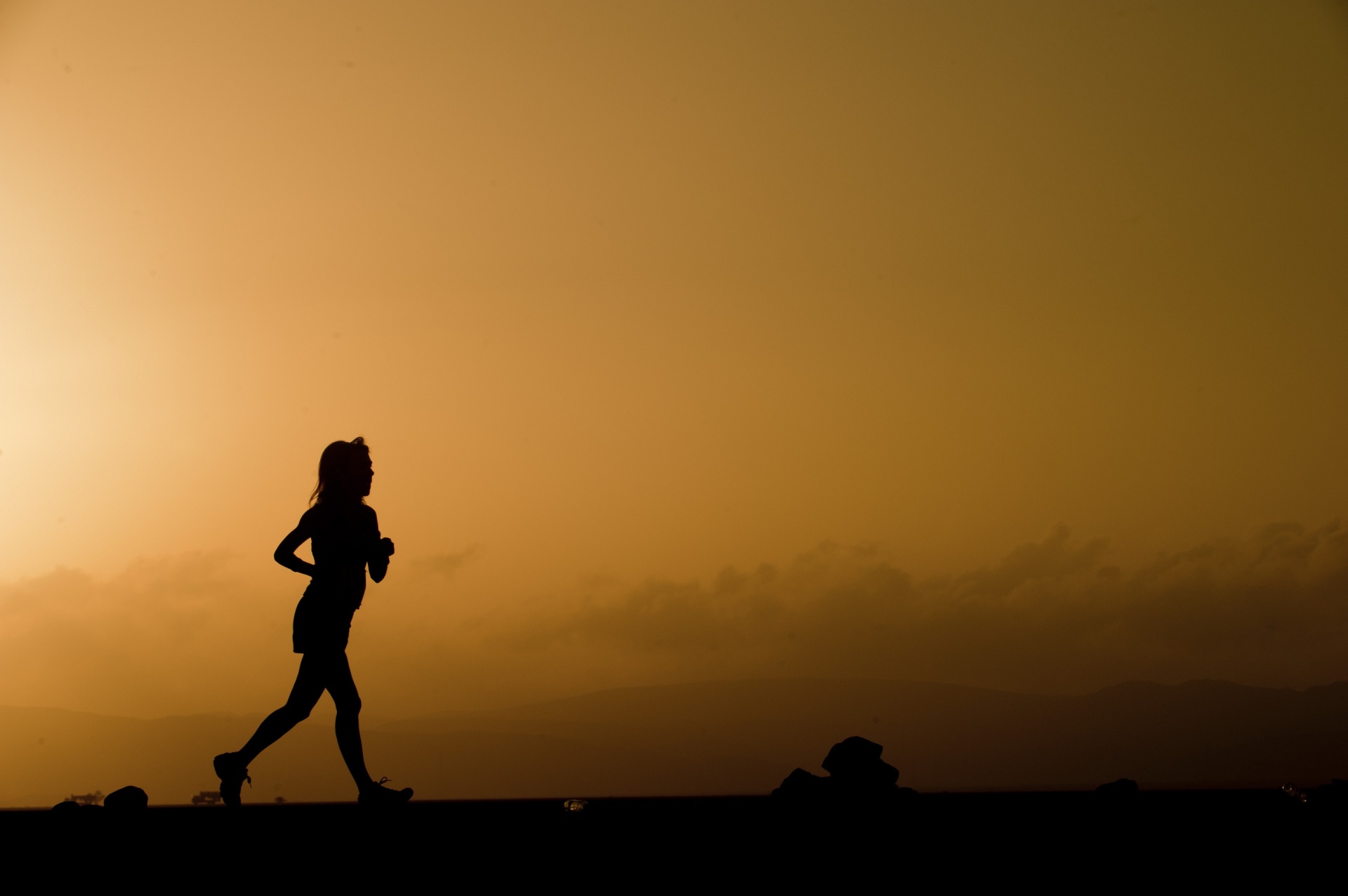 runner silhouette sunset free photo