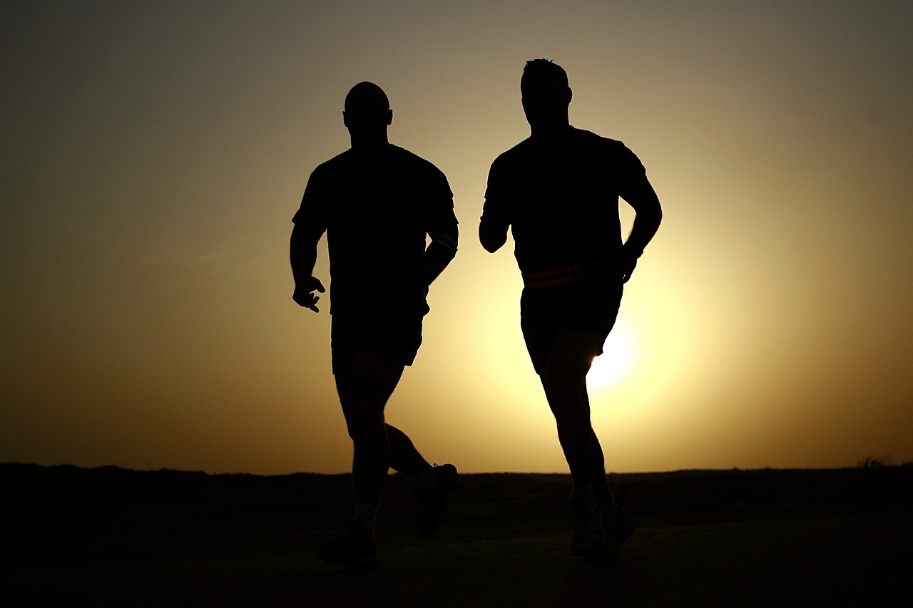 runners silhouettes athletes free photo