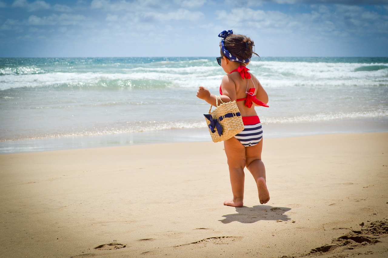 running child happy free photo