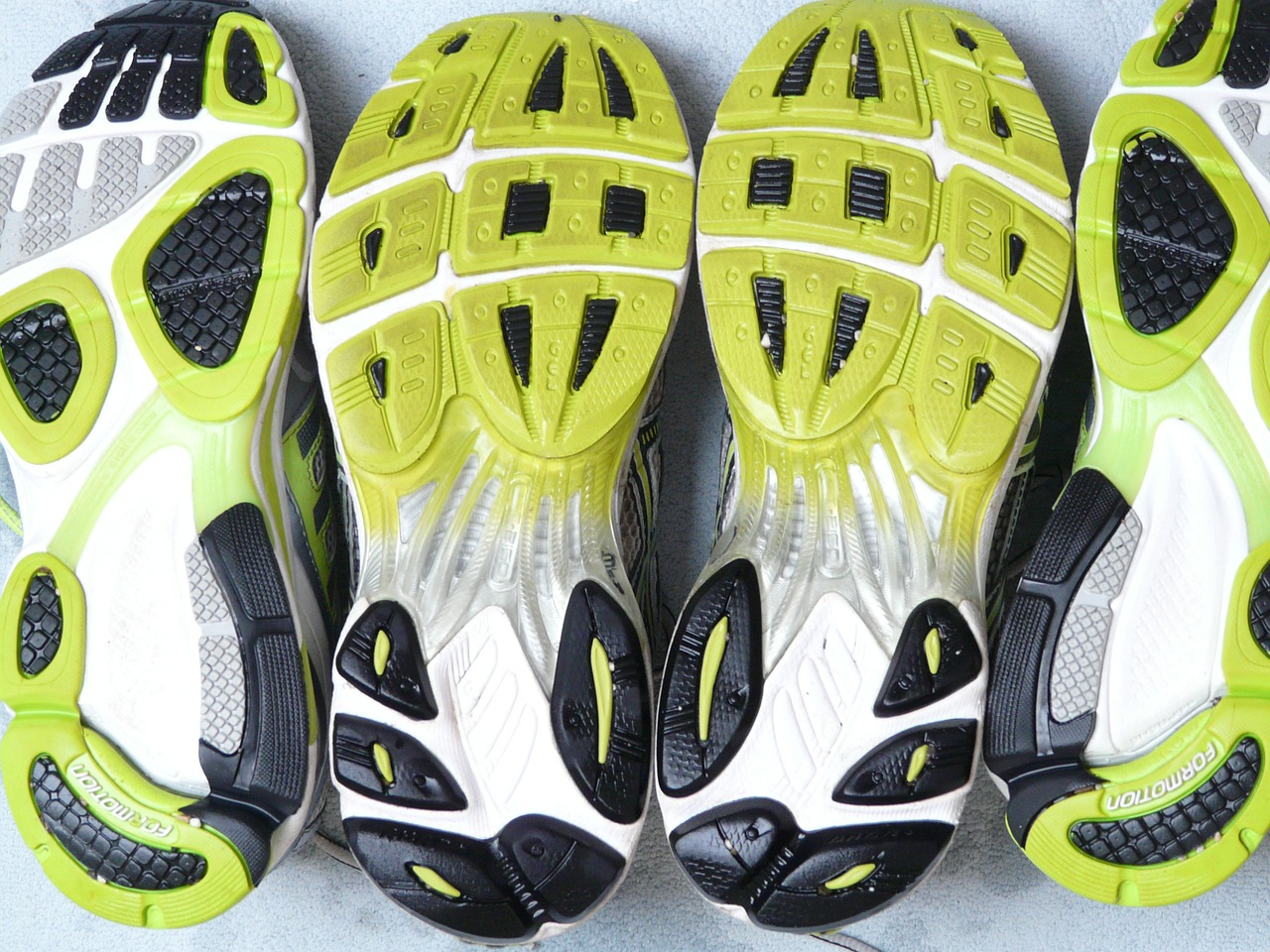 running shoes sport shoes sole free photo