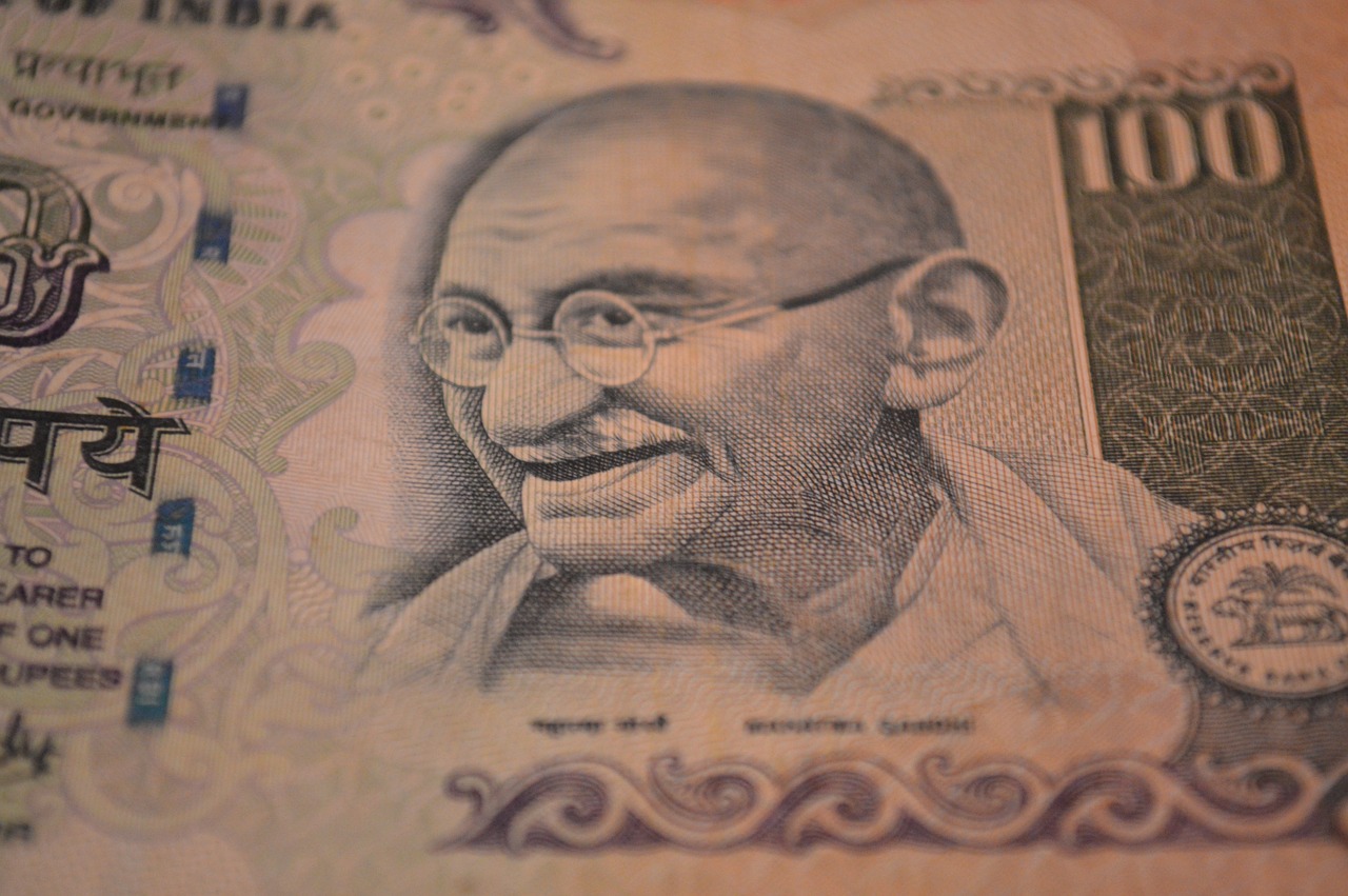 rupees banknote mahatma gandhi free photo