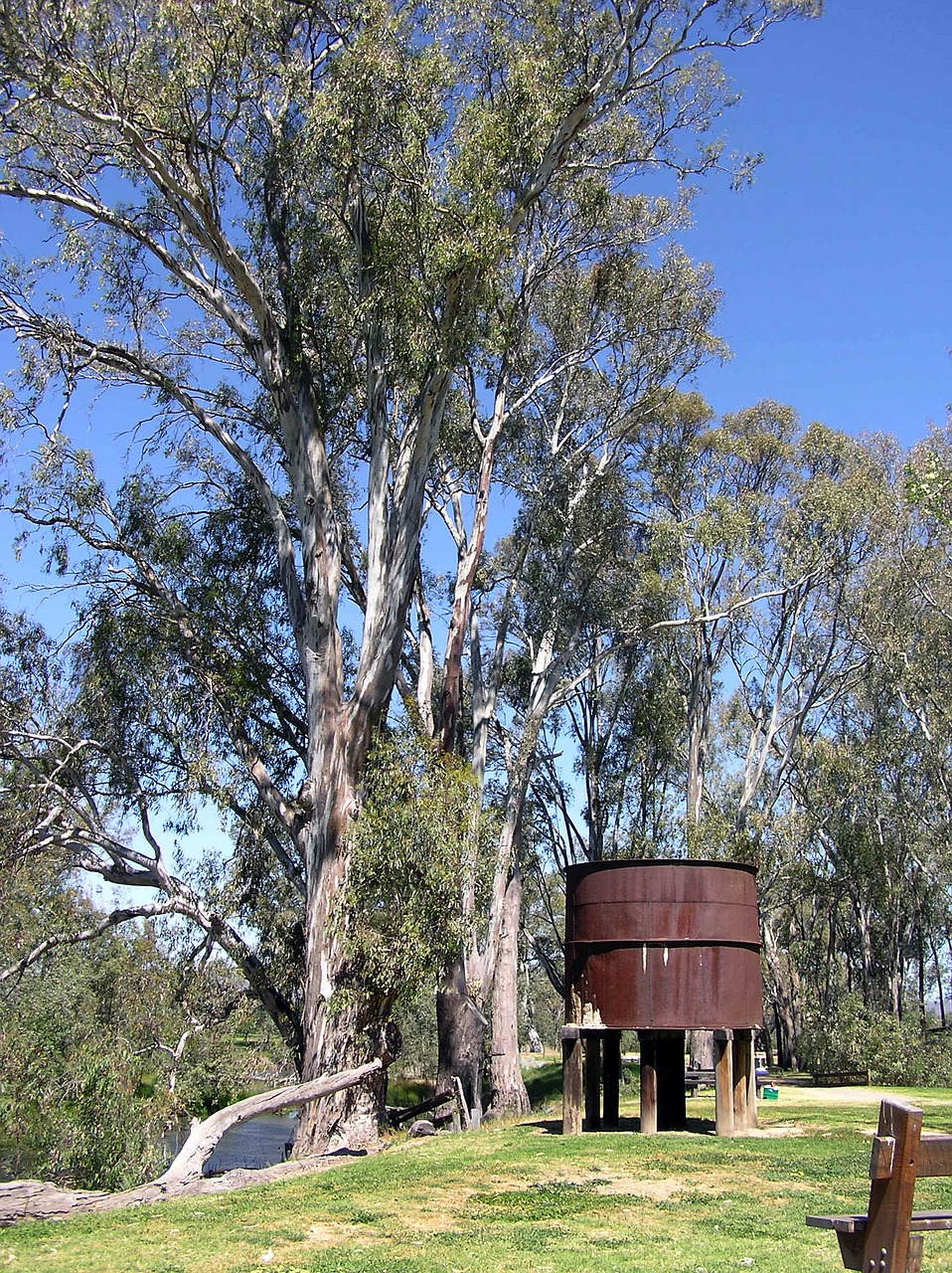 rural water tank free photo