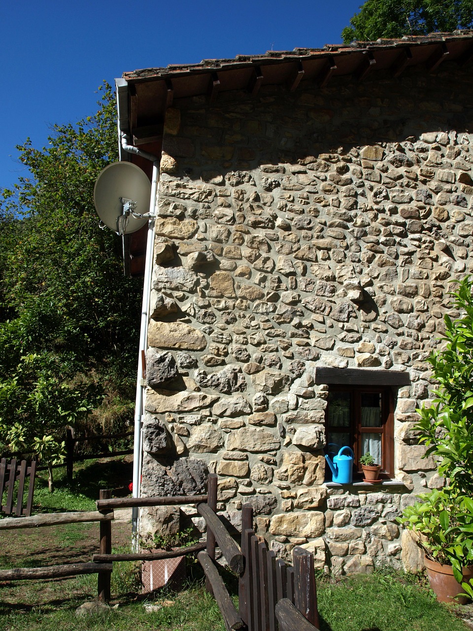 rural house farmhouse free photo