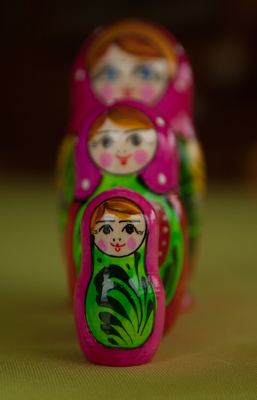 russia matryoshka dolls free photo