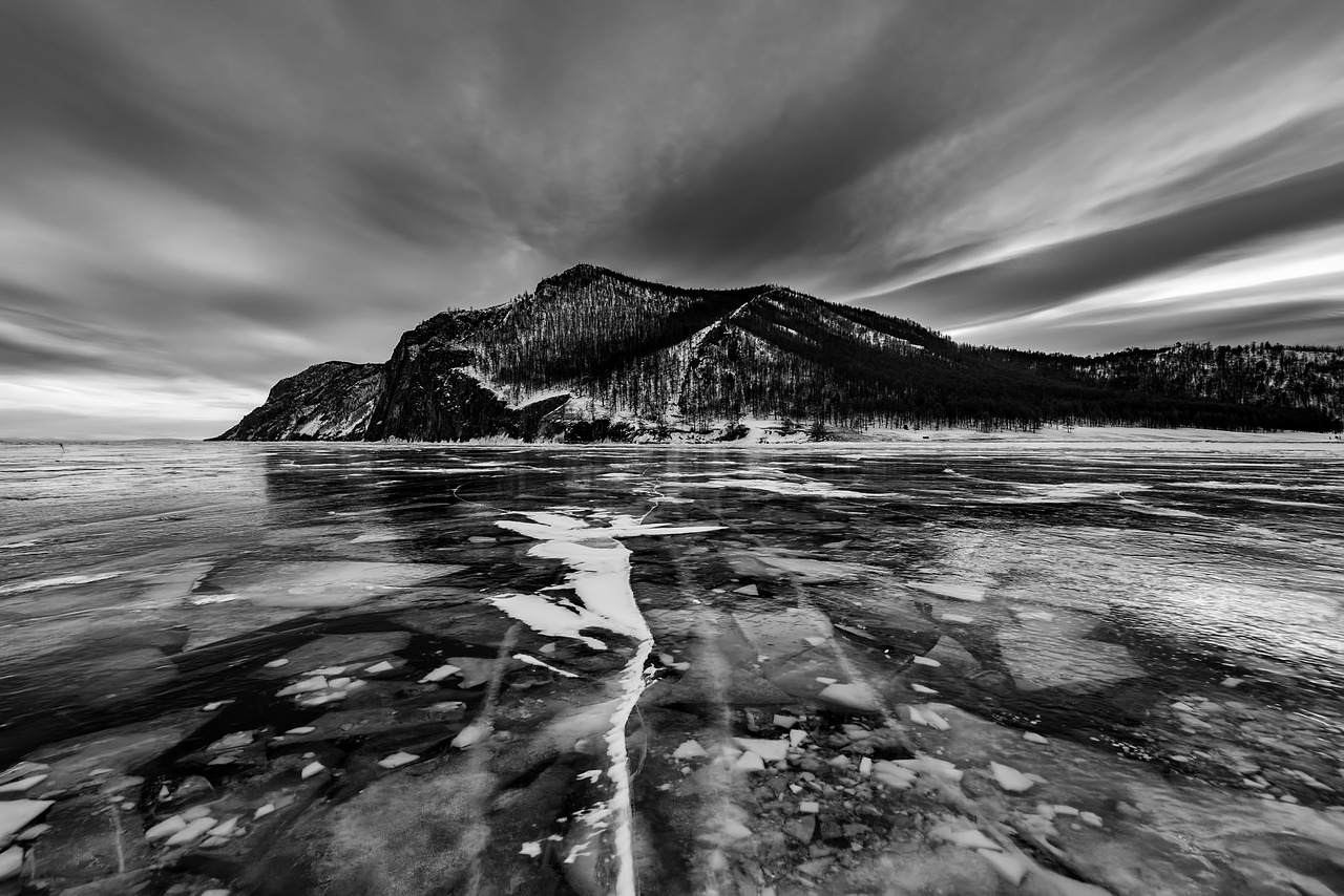 russia mountains sky free photo