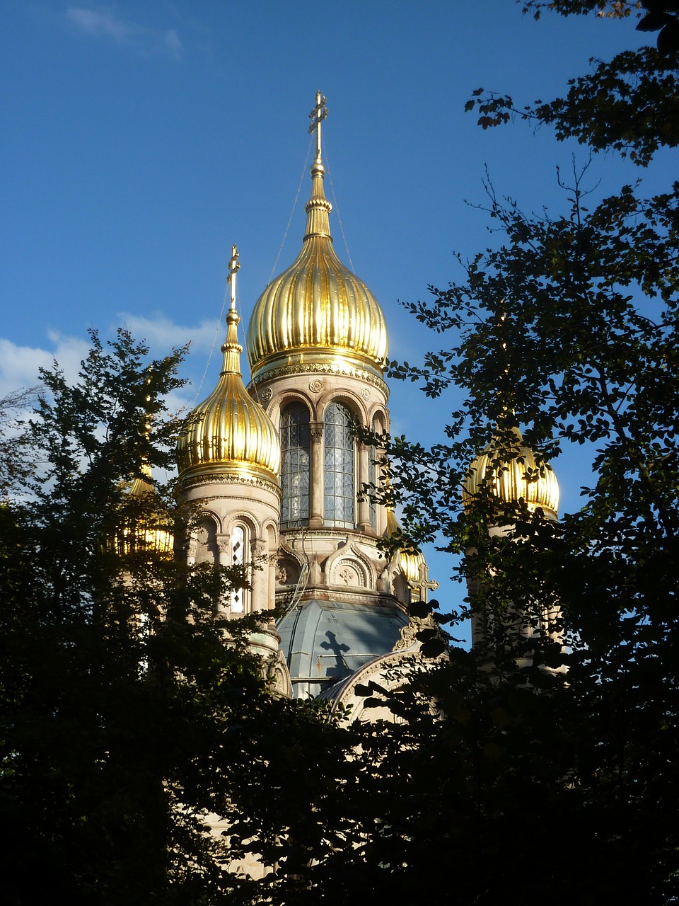 russian chapel in wiesbaden gold domed roof free photo