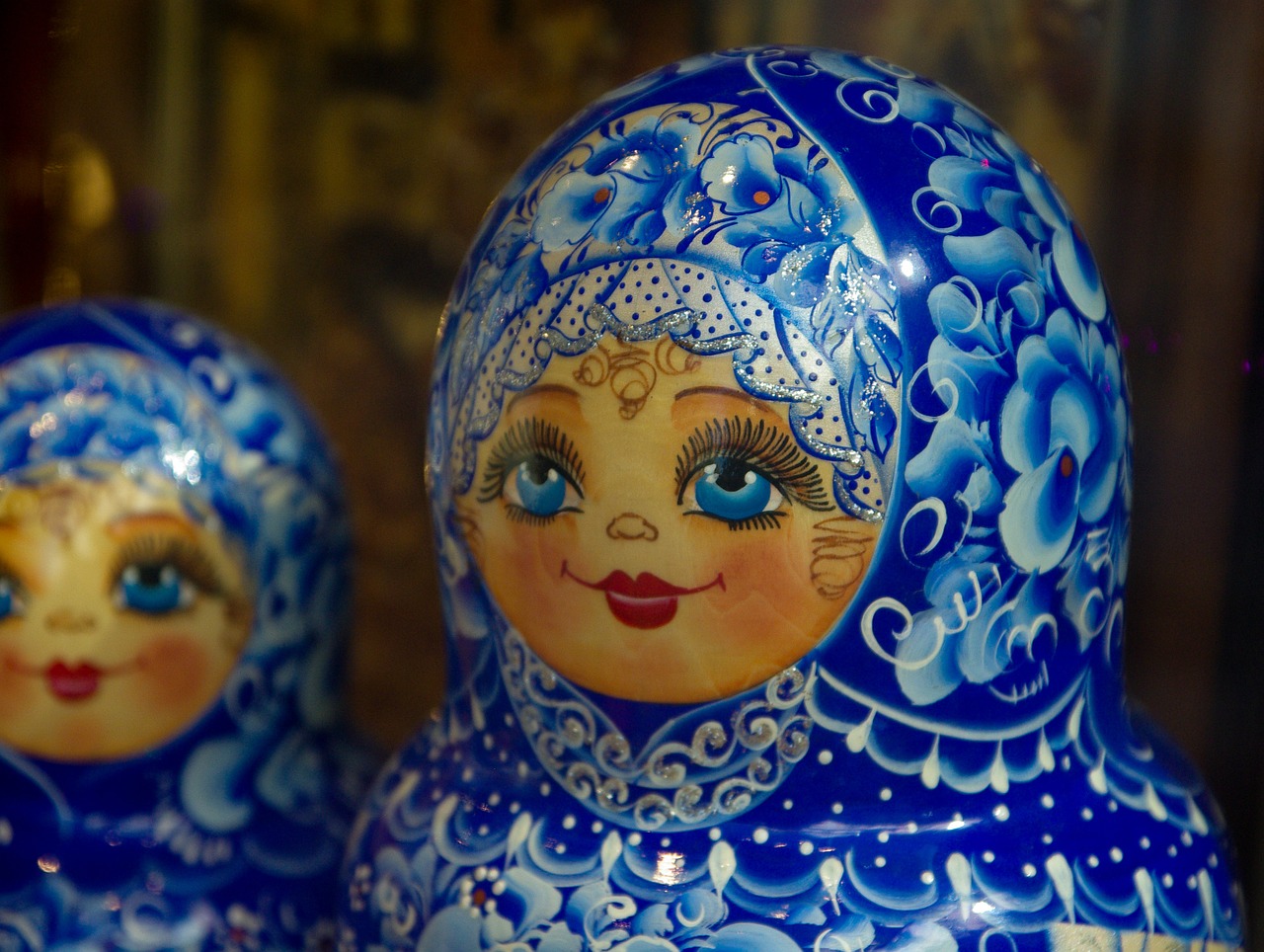 russian dolls matryoshka nesting free photo
