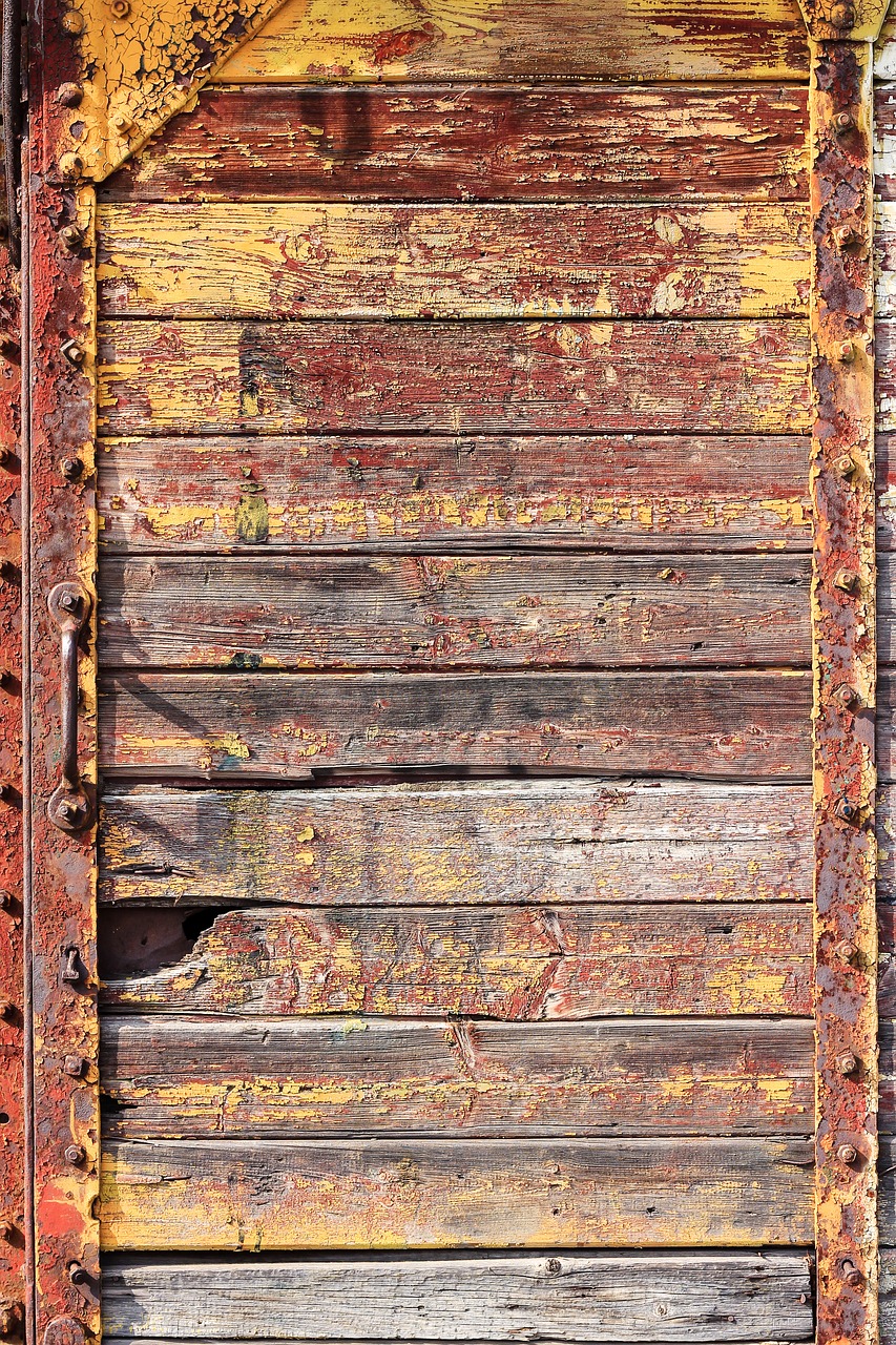 rust door wagon free photo