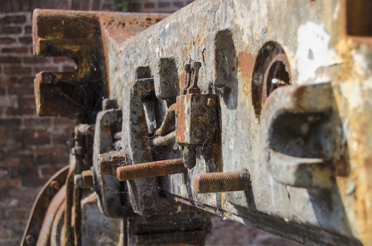 rust industrial metal free photo