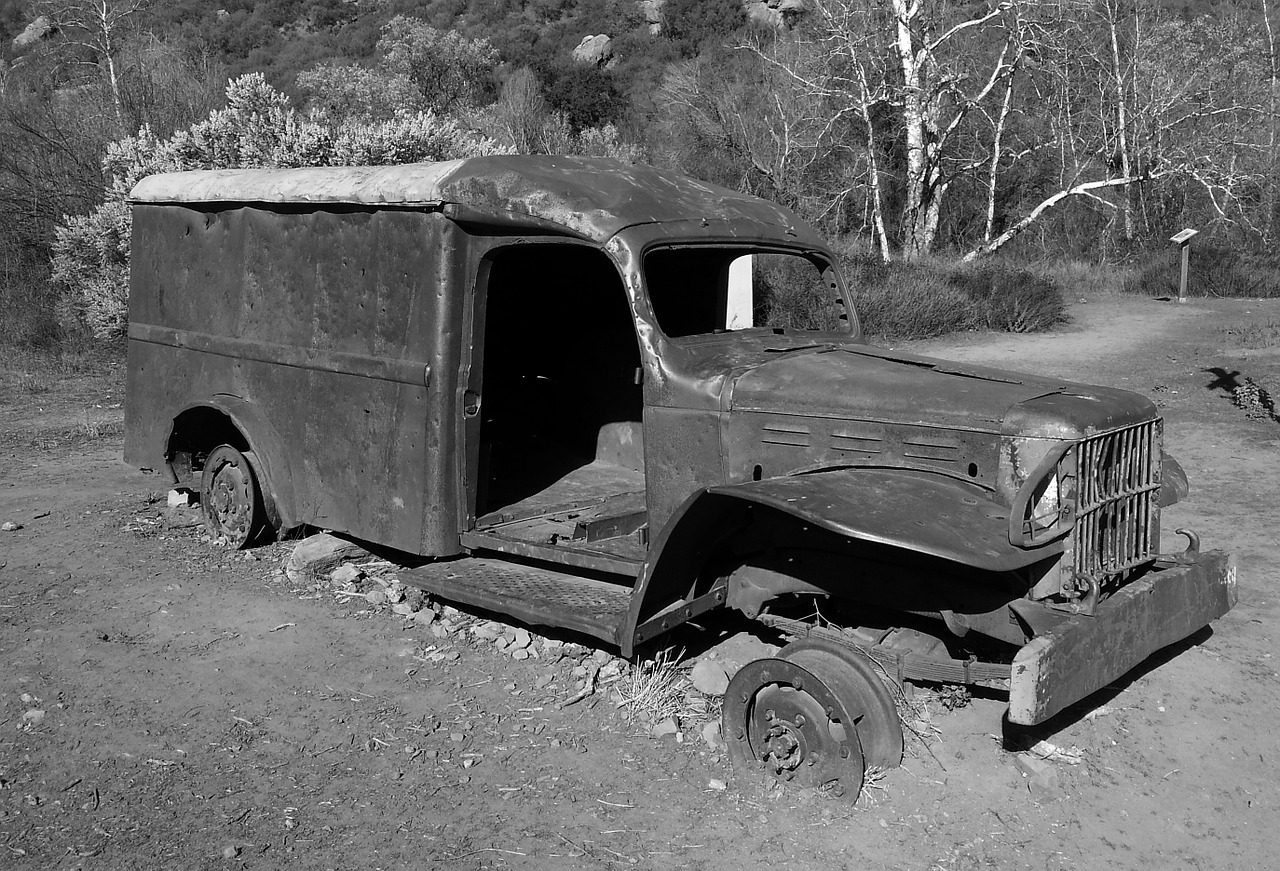 rust old car free photo