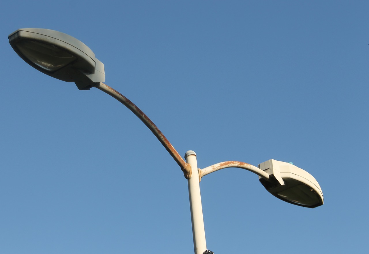 rusty lamp street light free photo