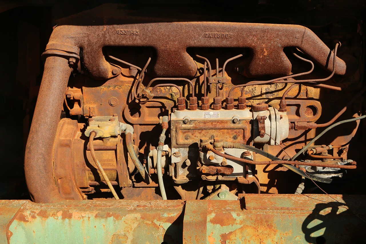 rusty old engine free photo