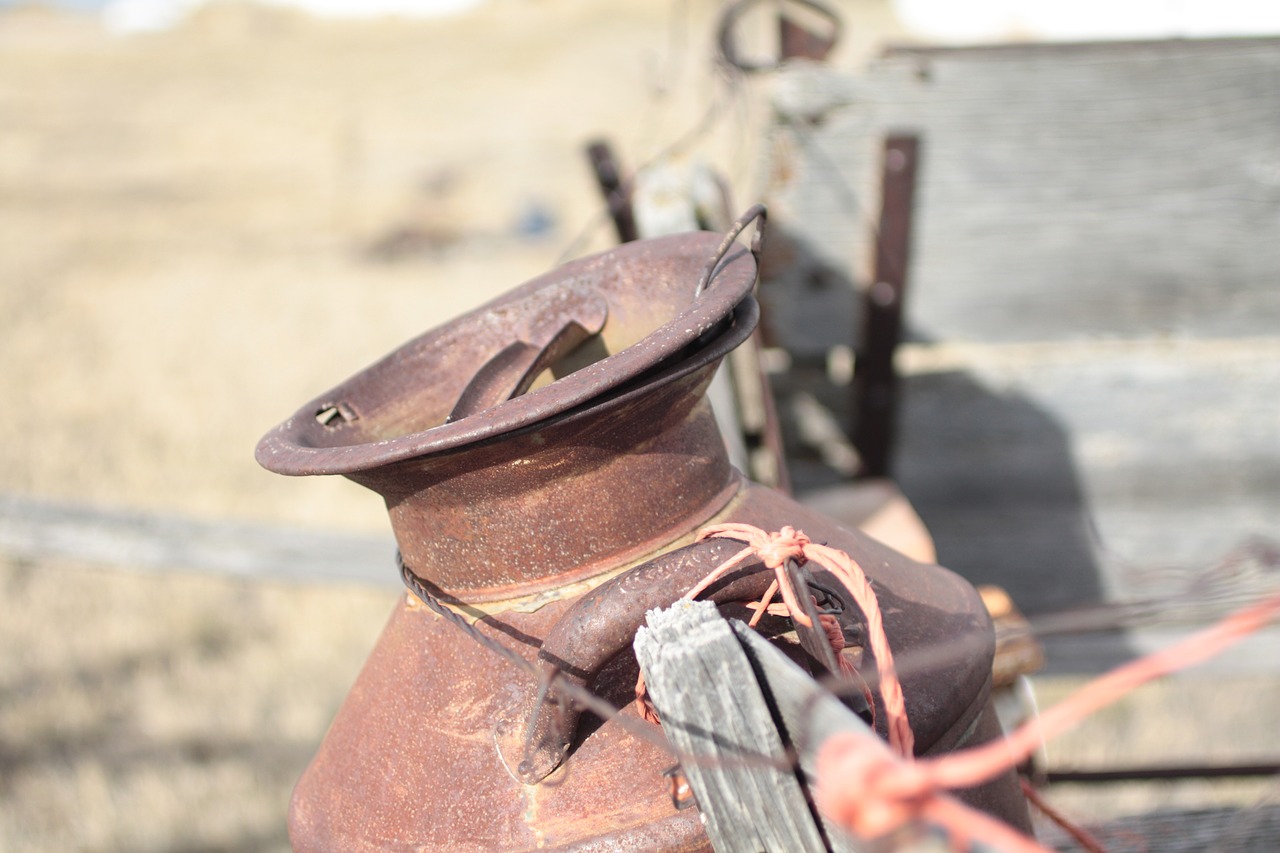 rusty old western free photo