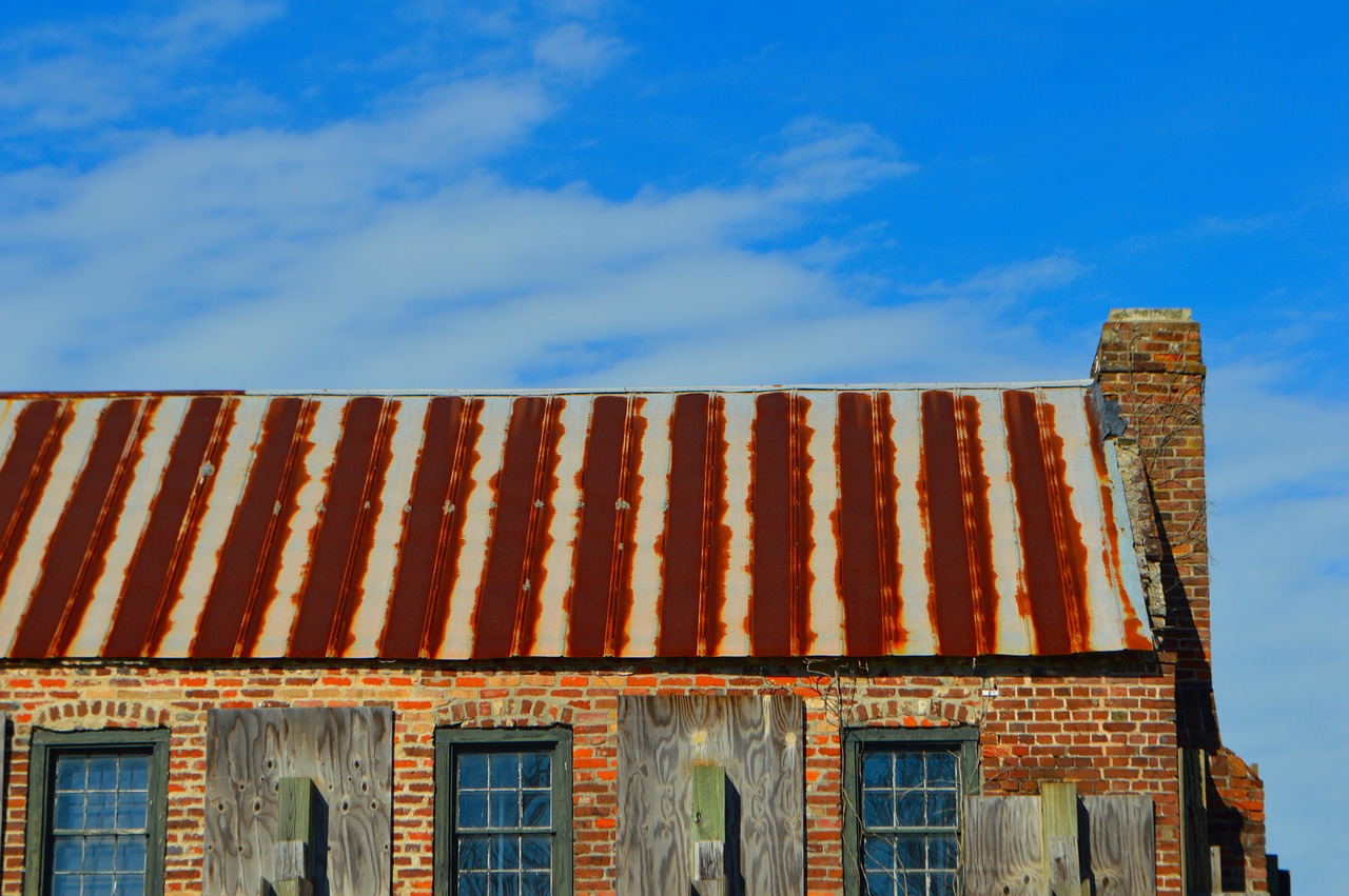 rusty  roof  old free photo