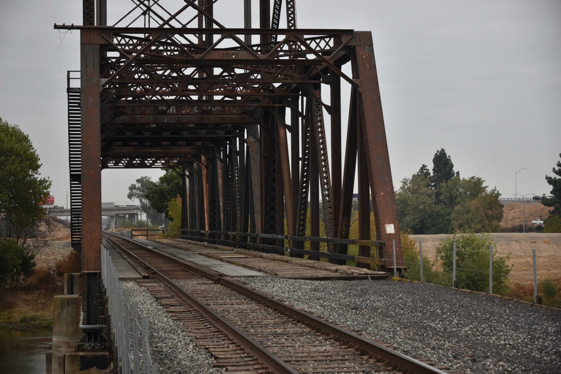 iron bridge sacramento california free photo